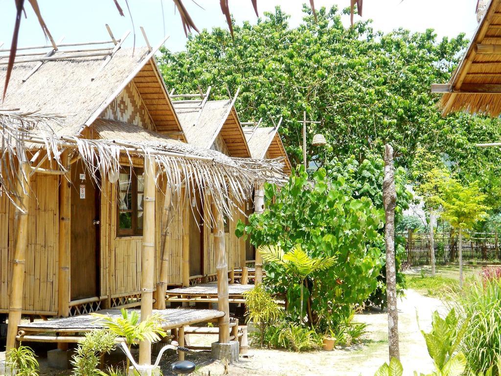 Charlie Hut Bungalow Hotel Ko Phi Phi Værelse billede